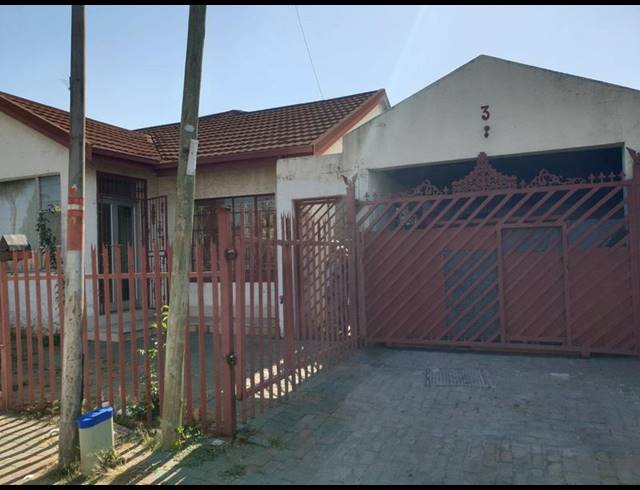 7 BEDROOM HOUSE FOR SALE IN ACTONVILLE